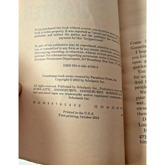 Goosebumps Book Most Wanted Planet of the Lawn Gnomes #1  R.L. Stine 2012 - Picture 4 of 4